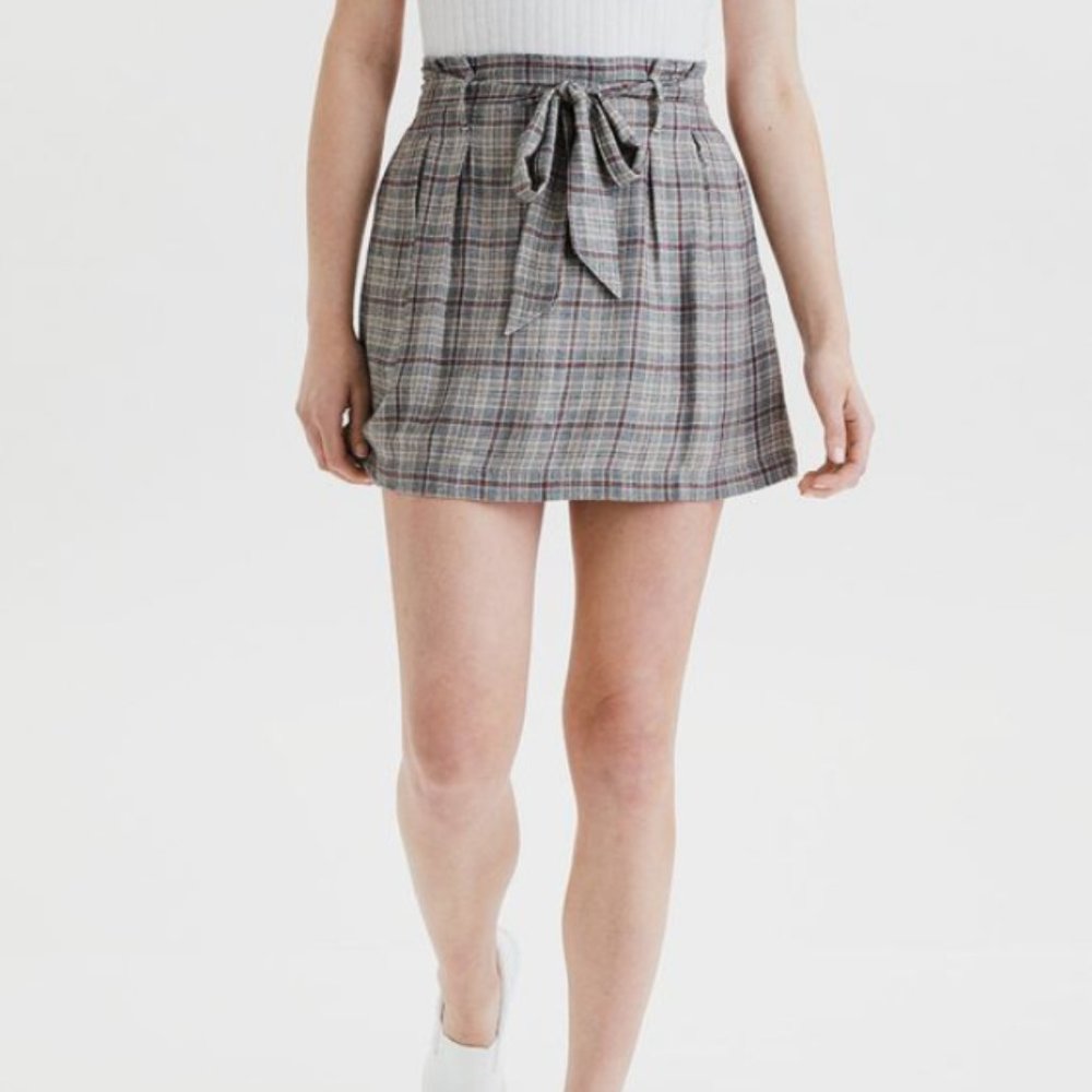 NWT American Eagle High-Waisted Plaid Mini Skirt L